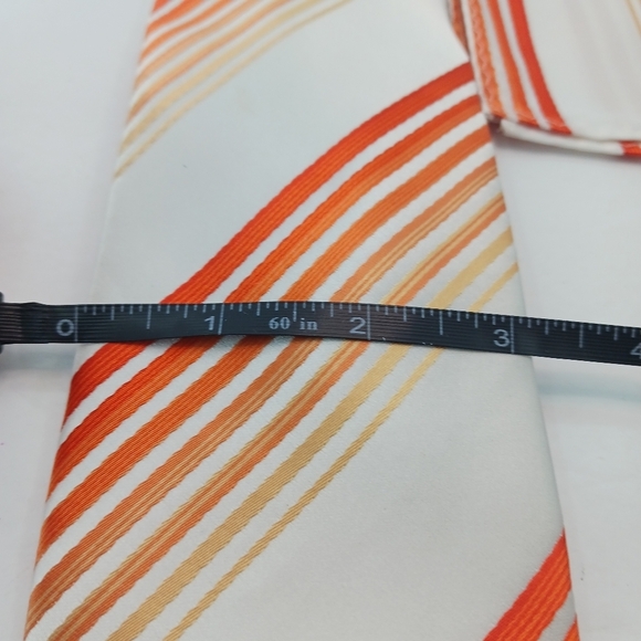 Berlioni Italy Striped Mens Tie & Pocket Square Orange White Set Microfiber 60” - Picture 6 of 10